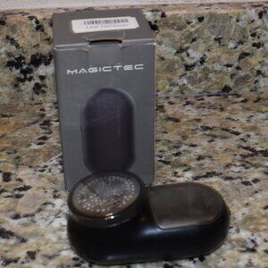 MagicTec Rechargeable Fabric Shaver